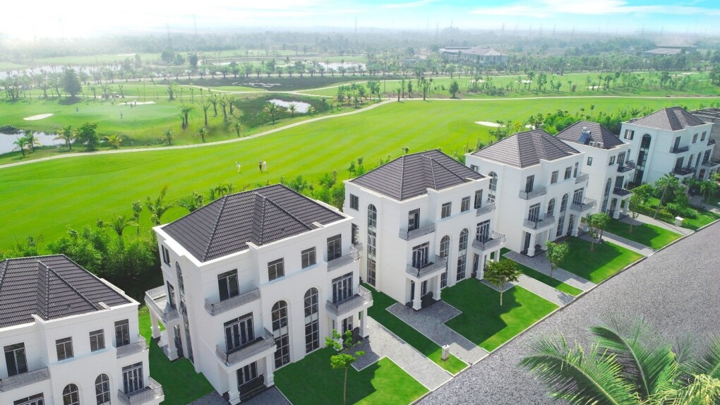 Biệt thự golf West Lakes